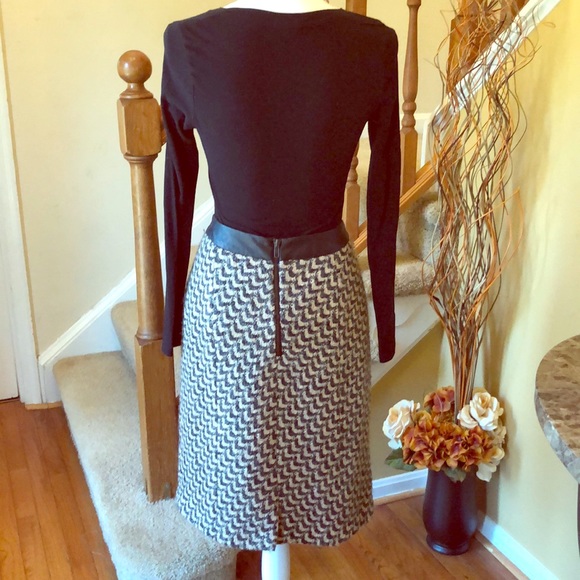 Tweed Skirt with Faux Leather Waistband - Picture 5 of 8